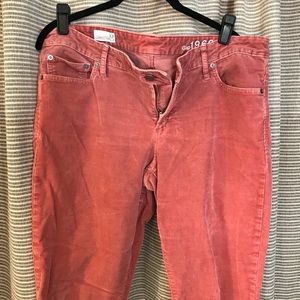 Soft salmon colored corduroy pants - Gap